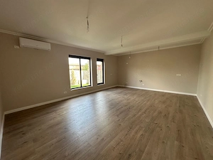 Casă tip duplex despărțit prin spatiu tehnic Dumbrăvița - imagine 8
