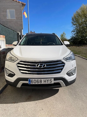 Hyundai Grand Danta Fe - imagine 8