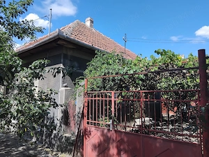 Casa de vanzare in Ineu - ARAD - imagine 2