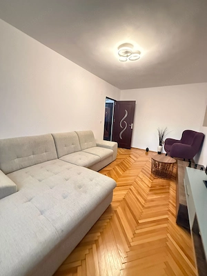  Apartament 3 camere, decomandat | Girocului   Calea Martirilor |  - imagine 2