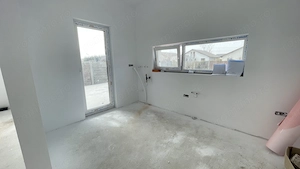 Duplex pe parter de vanzare in Bucovat - imagine 12