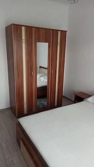 Inchiriez apartament cu 2 camere decomandate si gradina - imagine 5