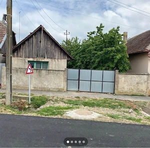 Casa de vanzare