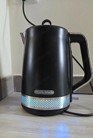 Fierbător Morphy Richards Illumination