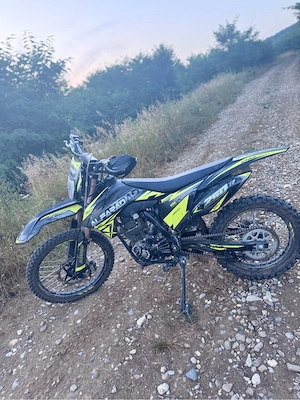 vand cross