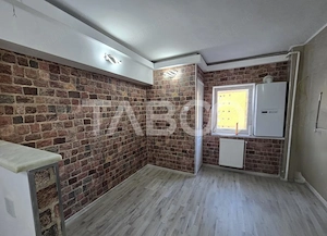 Apartament 3 camere decomandat 2 bai balcon Mihai Viteazul Sibiu - imagine 13