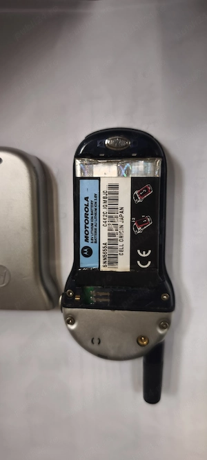 Motorola v70 - imagine 2