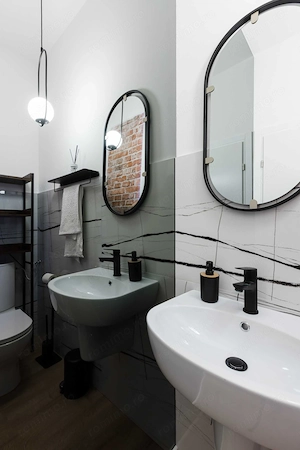 De inchiriat apartament 2 camere in zona centrala - imagine 5