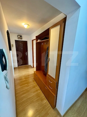 Apartament cu 2 camere, decomandat, cu două balcoane, loc de parcare în zonă - imagine 10