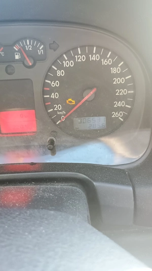 vand Volskwagen golf IV  - imagine 2