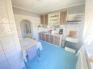 Vanzare apartament 3 camere, 74 mp, etaj 8/8, 2 băi și 2 balcoane – P Ispirescu - imagine 2