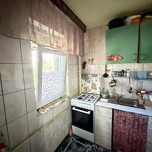 Apartament 2 camere semidecomandat zona Valea Roșie  - imagine 9