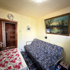 Apartament 2 camere semidecomandat zona Valea Roșie  - imagine 4