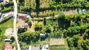 VILA LA CHEIE, ZONA FOARTE FRUMOASA - imagine 3