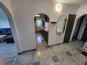 Vand apartament trei camere zona Bucovina, str Matei Basarab  - imagine 8