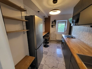 Vand apartament trei camere zona Bucovina, str Matei Basarab  - imagine 14