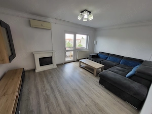 Vand apartament trei camere zona Bucovina, str Matei Basarab  - imagine 2