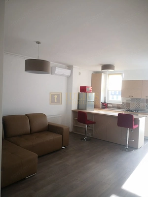2 camere| Vivalia Grand| MEDICINA| locul de parcare 50 euro/luna| pet friendly - imagine 13