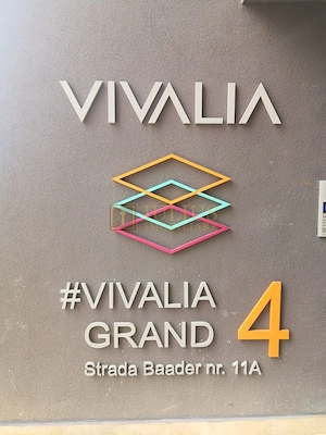 2 camere| Vivalia Grand| MEDICINA| locul de parcare 50 euro/luna| pet friendly