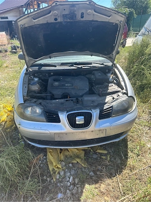 vand sau dezmembrez seat ibiza 1.9 sdi an 2003 - imagine 4