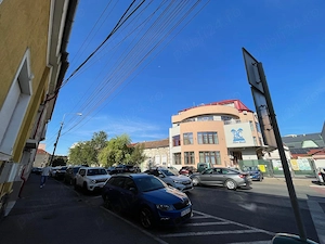 Spatiu pt birou de inchiriat - zona centrala - imagine 10