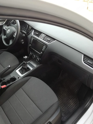 Skoda Octavia Greenline - imagine 8