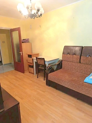 De vanzare apartament cu 2 camere, Micro 13, parter, 50.000 euro - imagine 2