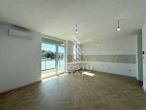 Spatiu pentru birouri, 48 mp, 2 camere, Aradului Piata Verde