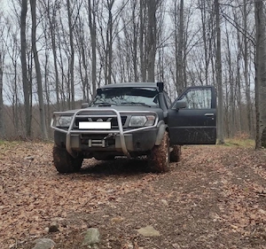 Vând Nissan Patrol Y61 scurt - imagine 4