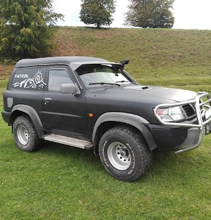Vând Nissan Patrol Y61 scurt - imagine 2