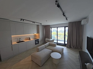 Prima închiriere Studio lux vedere lac parcare subterană Mamaia - imagine 19