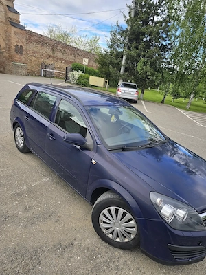 Opel Astra H 1.7 CDTI - imagine 2