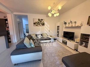 Duplex de vanzare, 4 dormitoare si 3 bai, Dumbravita - imagine 2