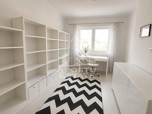 Duplex de vanzare, 4 dormitoare si 3 bai, Dumbravita - imagine 11