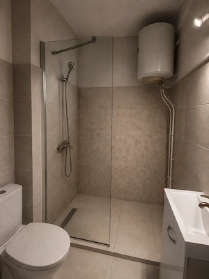 Garsonieră modernă, mobilată și utilată – Calea București, zona Institut/Rotonda - imagine 6