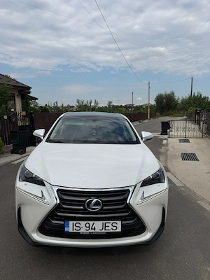 Lexus NX300 H