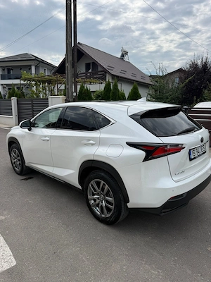 Lexus NX300 H - imagine 3