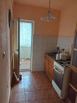 Apartament cu o cameră de închiriat  - imagine 7