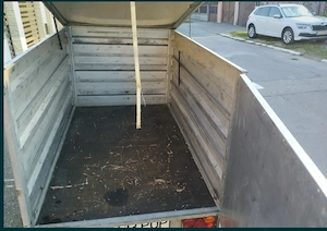 Remorcă Wiola 750kg cu 3 obloane și capac  - imagine 4