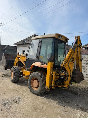 Buldoexcavator JCB 2Cx an 2001 - imagine 2