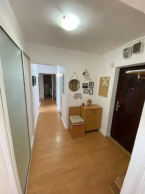 De inchiriat apartament 3 camere pe bulevardul 16 Decembrie - imagine 4