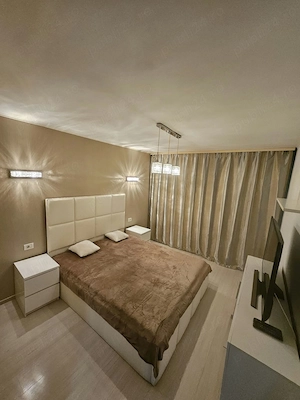 Direct proprietar, apartament 3 camere cu balcon, Drumul Taberei-Valea Rosie - tramvai 41  - imagine 2