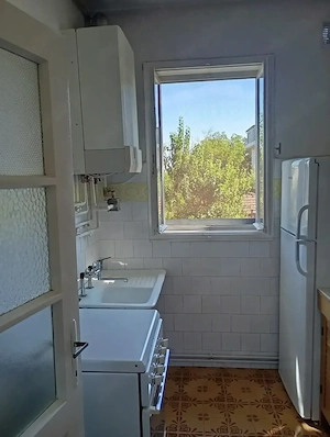 Închiriez avantajos apartament în Andrei Mureșanu  - imagine 5
