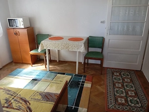 Închiriez avantajos apartament în Andrei Mureșanu  - imagine 4