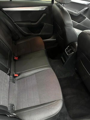 Skoda Octavia Combi 1.6 TDI DSG 110 CP   Xenon   Canton   Navi   Încălzire scaune   2017 - imagine 6