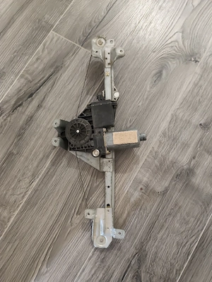macara geam stanga spate Opel Vectra B 1995 2002 originala noua