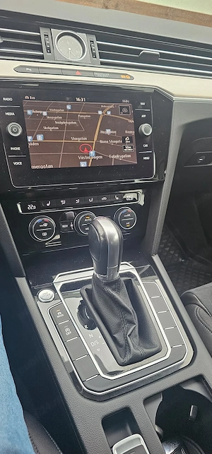 De vanzare Volkswagen Passat ,an fabricatie 2019,pretabil pentru Uber ,Taxi ,etc - imagine 6