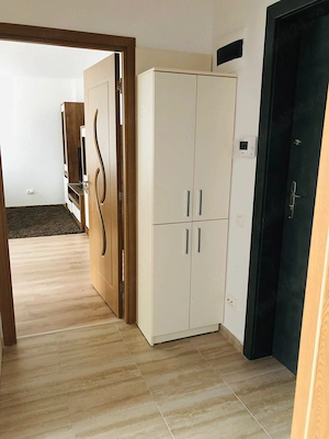 APARTAMENT DE LUX cu 2 camere, GARAJ subteran    ULTRA CENTRAL, bloc nou, Targu Mures - imagine 4