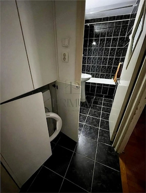 Olimpia, apartament 2 camere, semidecomandat, bloc izolat - imagine 5