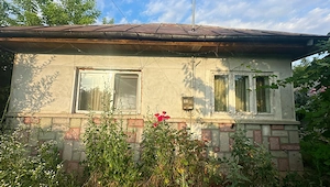 Casa cu teren 2500 mp - imagine 5